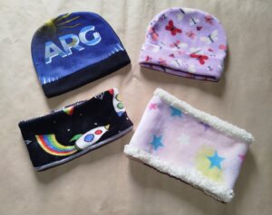 2026/06/1001352386-scaled.jpg Gorros y cuellitos infantiles